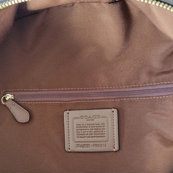 Coach Charlie Backpack In Signature Canvas NWT - Picture 16 of 16